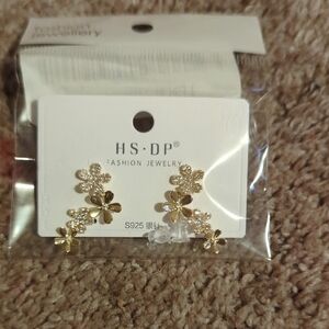 Gold Floral Stud Earrings
